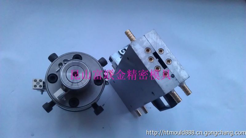 型材擠出模具